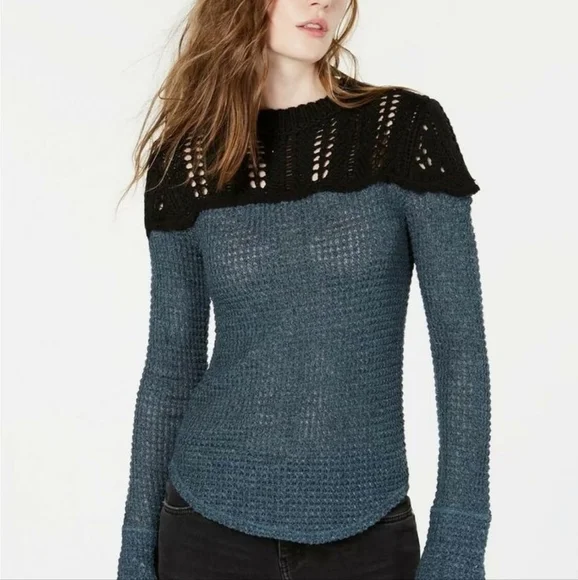 Free People Snowflake ColorBlocked Pointelle Sweater Size XS Women Cotton - Picture 2 of 12